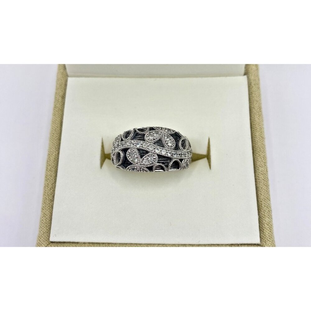925 Silver Ring Size 6.5 Kay Original Silver Diamond Chips, Black and Silver